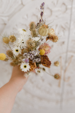 Dried flowers bunch, small, larkspur, billy buttons, scabious, strawflowers, RTS