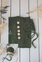 Baby newborn swaddle wrap and bonnet set, soft, knitted, buttons, Made to order
