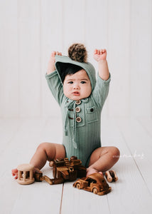 6-12 size romper and bonnet, cream, fur pom pom, made to order