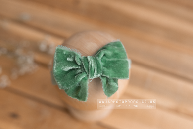 Baby newborn girl velvet bow tieback, green, plush, soft, Single, RTS