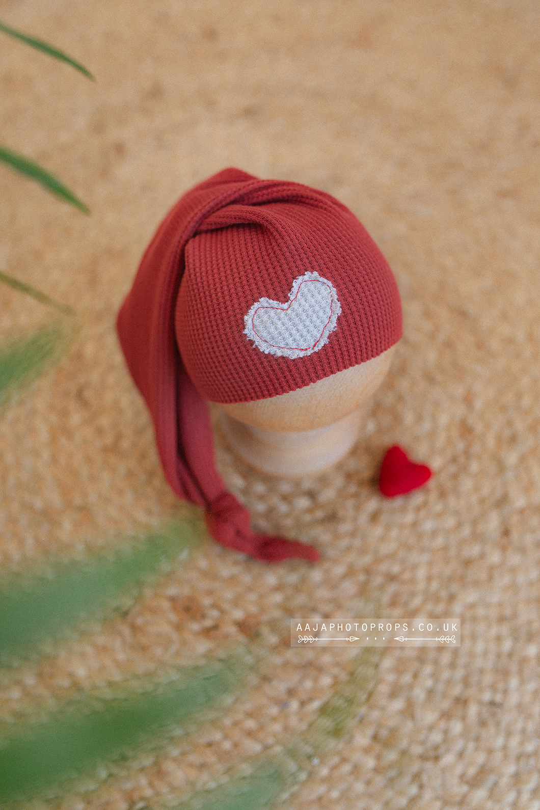 Baby newborn sleepy hat, knot, red, heart, valentine, Ready