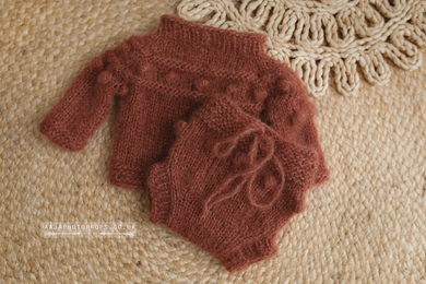 Baby newborn sweater and bloomers, rust burnt orange, bubbles, RTS