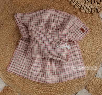 Quilt blanket, pillow, bow set, Christmas, festive, checked, red, beige, RTS