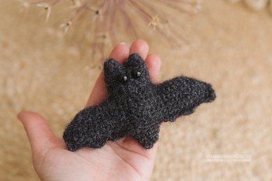 Crochet bat, Halloween, lovie, RTS