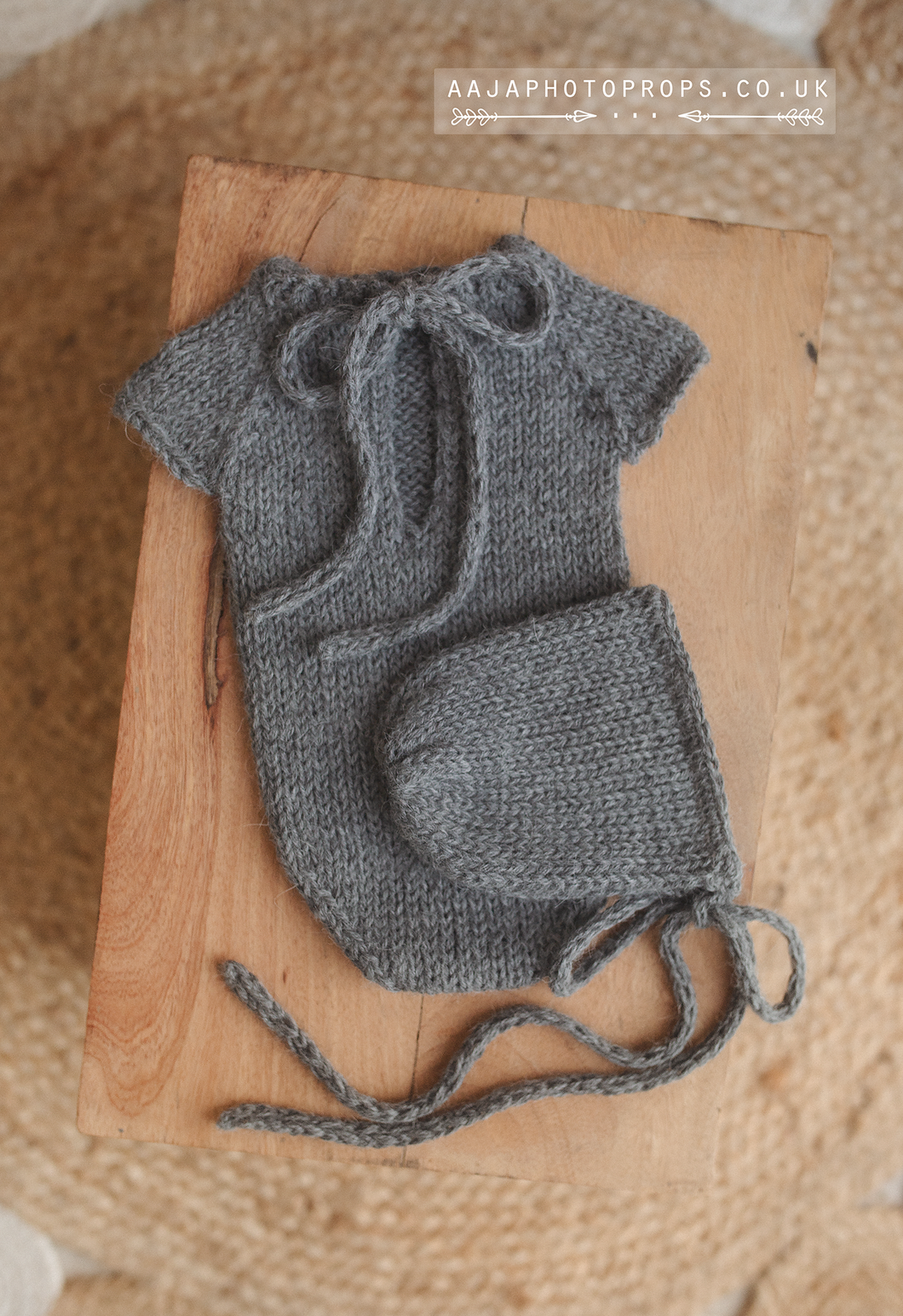 Baby newborn short sleeve romper bonnet set, grey, Made to order