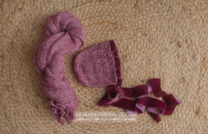 Baby newborn bonnet with velvet details, berry pink, made to order