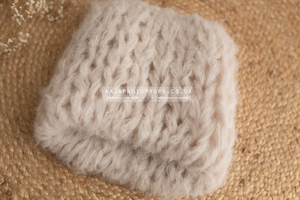 Knitted chunky layer, fluffy soft, natural beige, Photo prop, made to order