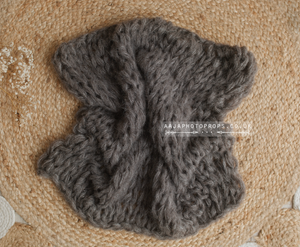 Knitted Chunky layer, grey, RTS