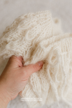 Load image into Gallery viewer, Baby newborn sweater and bloomers, Cream, chunky, made to order