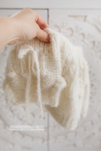 Baby newborn sweater and bloomers, creamy beige, chunky, made to order