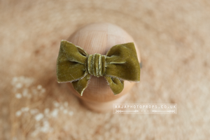 Baby girl velvet bow tieback, light moss green, soft, single, RTS