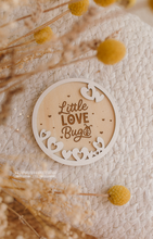 Wooden disc Little love bug, baby, heart, white, engraved, RTS