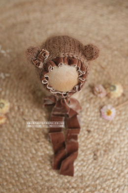 Brown baby newborn bear bonnet, With velvet ties and bow, made to order