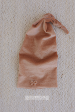 Baby newborn girl sleepy hat, knot, velvet, pink beige, RTS