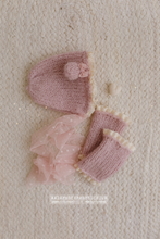 Baby newborn bear bonnet leg warmers set, pink, lace, made to order