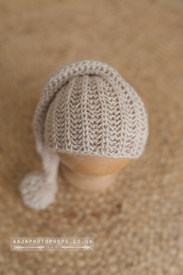 Baby newborn sleepy hat, knot, beige, boho, made to order