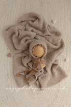 Baby newborn bonnet and knitted wrap set, beige, velvet ties, Made to order