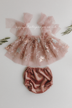 Load image into Gallery viewer, Dusty pink star 6-12 months size baby girl top and nappy cover, Christmas, RTS