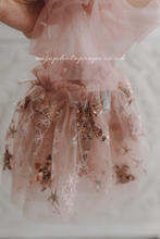 Load image into Gallery viewer, Dusty pink star 6-12 months size baby girl top and nappy cover, Christmas, RTS