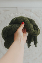 Knitted wrap, dark green, long, RTS