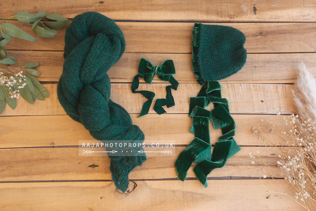 Baby newborn bonnet with velvet details, wrap, tieback set, green, hunter, made to order
