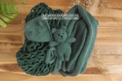 Teal knitted wrap, chunky layer, bear toy